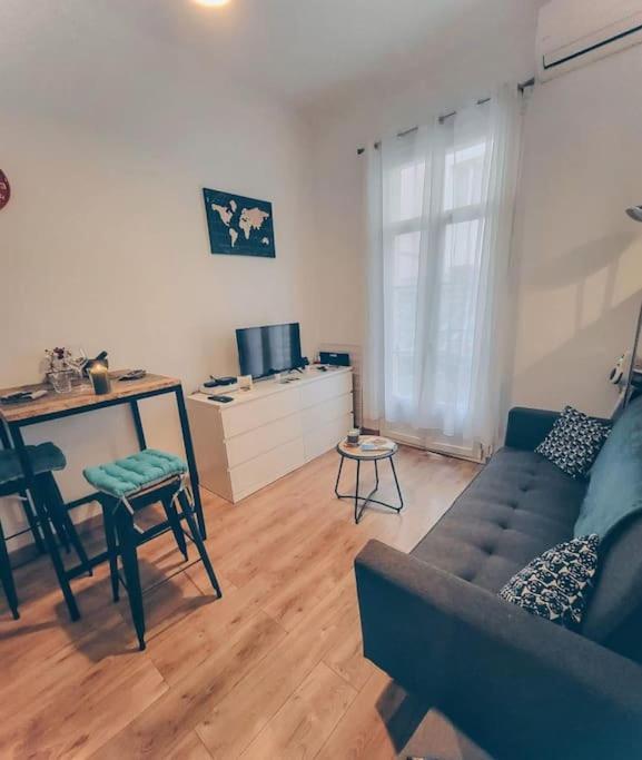 Apartment Studio T1 Centre - Ideal Couple & Amis - Confort - Wifi - Calme - Climatisation - Coin Terrasse Nizza
